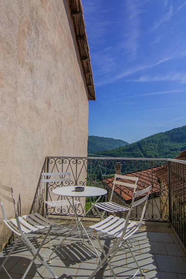 Agriturismo Casa Turchetti Comano  Farm stay Comano (Tuscany)